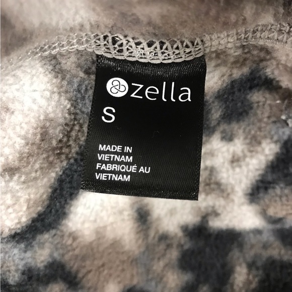 Zella Gray Camo Fleece Jacket - Picture 10 of 10